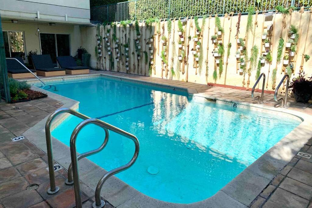 Heart Of West Hollywood Modern Suite 2 Bedroom 2 Bath 로스앤젤레스 외부 사진